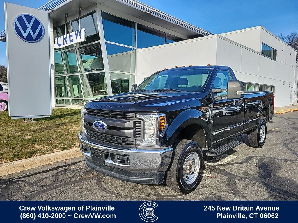 2019 Ford F-250 Super Duty XL's photo