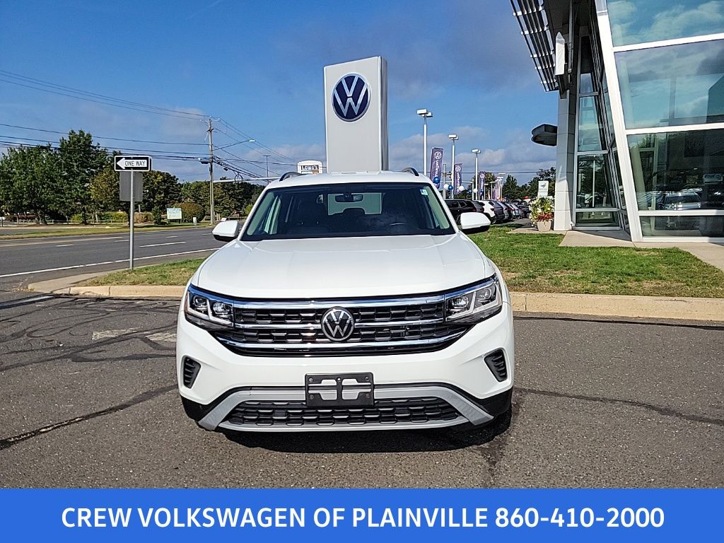 2022 Volkswagen Atlas SE photo 2