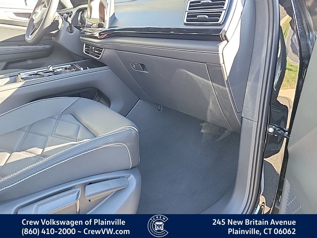 2026 Volkswagen Atlas Cross Sport SE w/Tech - Photo 41