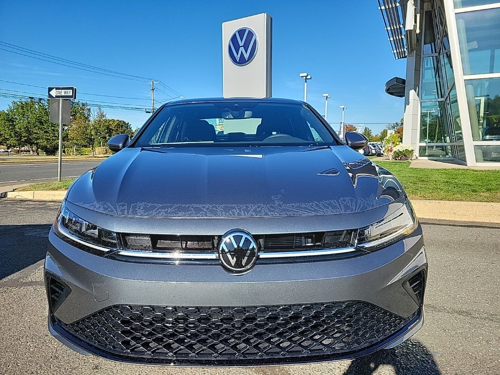 2026 Volkswagen Jetta Sport photo 2