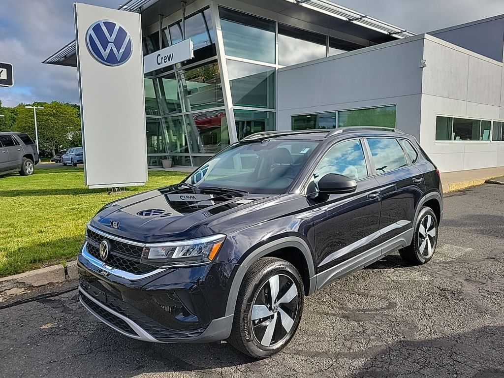 2023 Volkswagen Taos 1.5T S 4Motion's photo