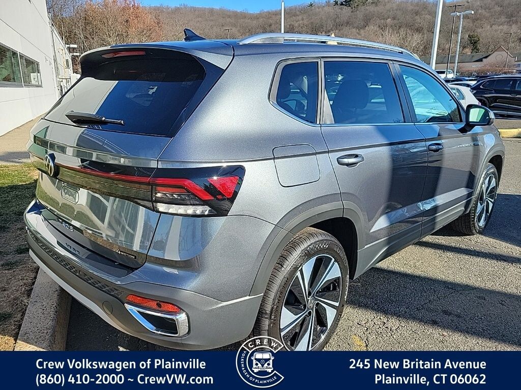 New 2026 Volkswagen Taos 1.5T SE SUV