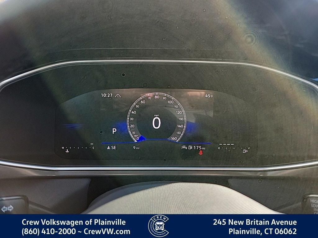 New 2026 Volkswagen Taos 1.5T SE Black SUV