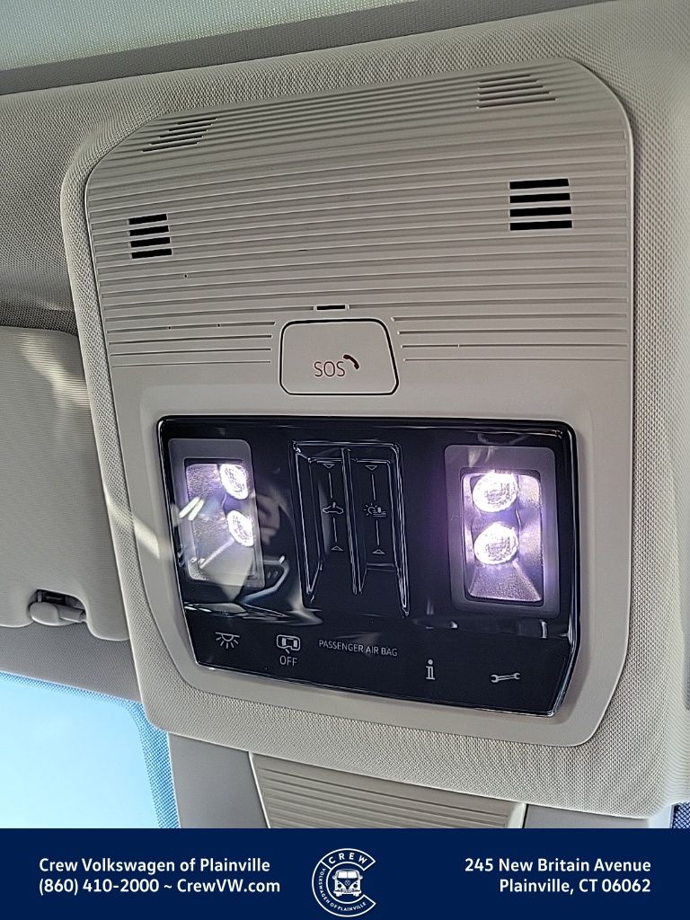 2026 Volkswagen Tiguan SE - Photo 11