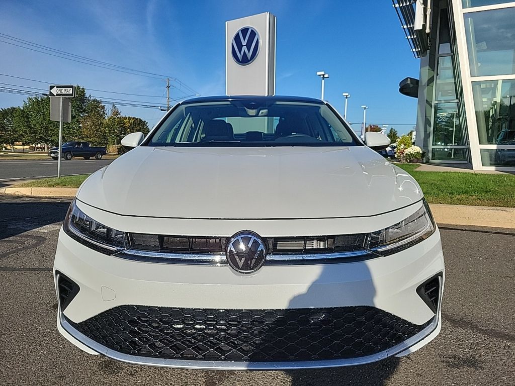 2026 Volkswagen Jetta SE photo 4