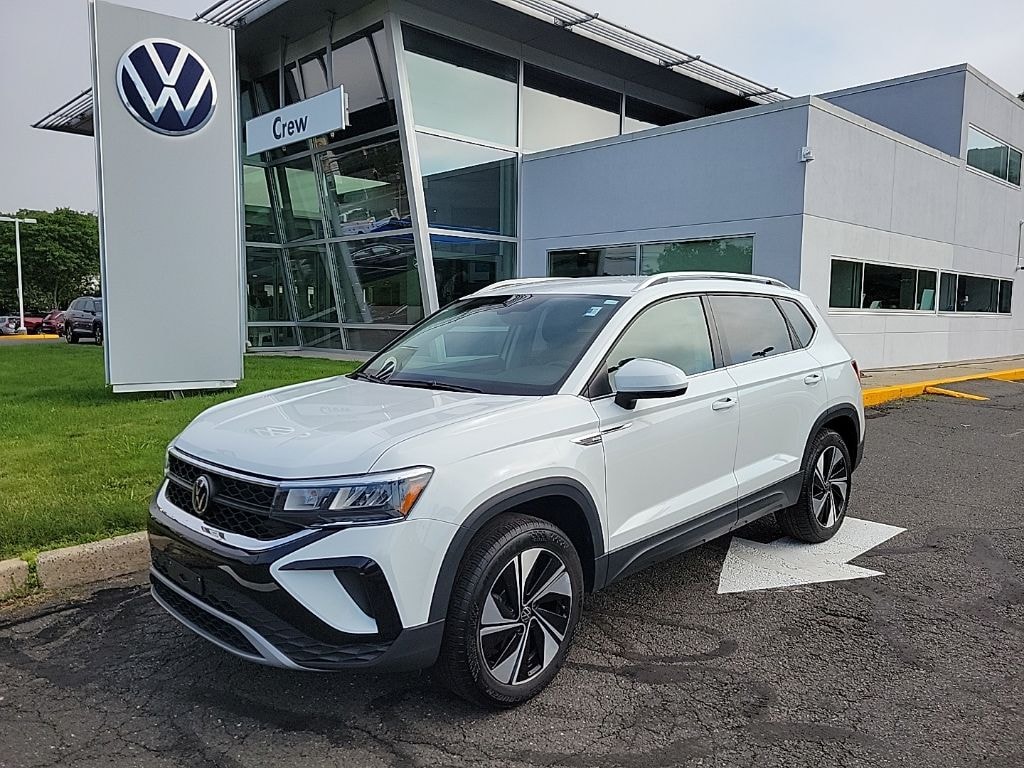 Certified 2024 Volkswagen Taos 1.5T SE SUV