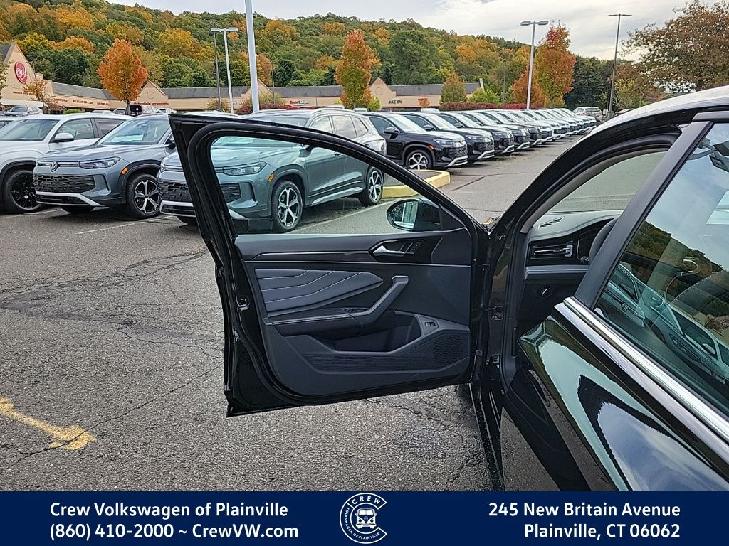 2026 Volkswagen Jetta SEL - Photo 26