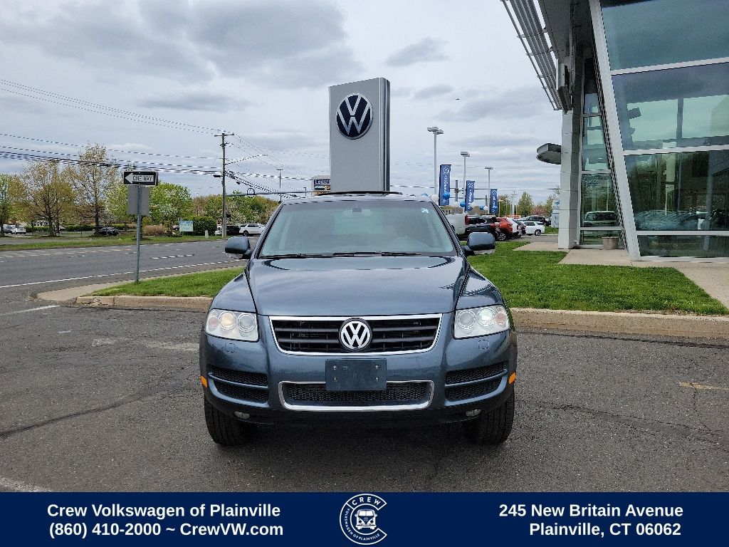 Used 2004 Volkswagen Touareg Base with VIN WVGCM67L34D011900 for sale in Plainville, CT