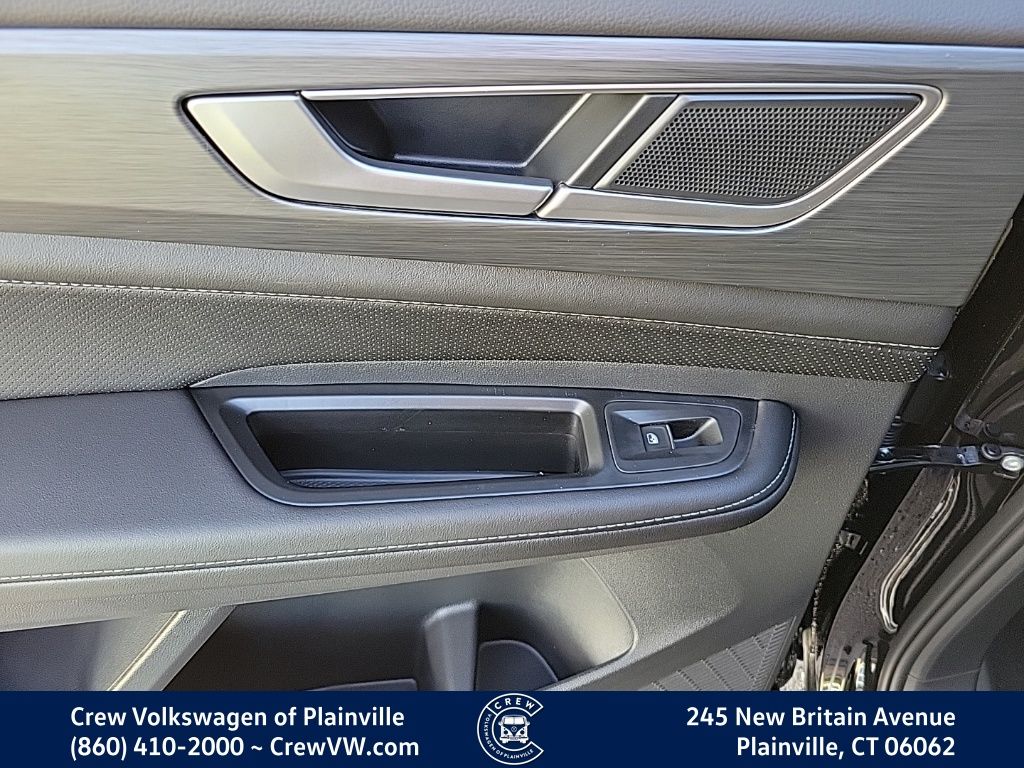 2026 Volkswagen Atlas Cross Sport SE w/Tech - Photo 47