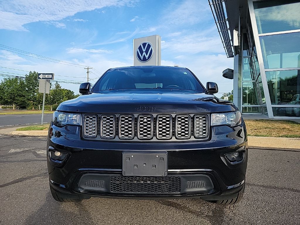2021 Jeep Grand Cherokee Laredo X photo 4