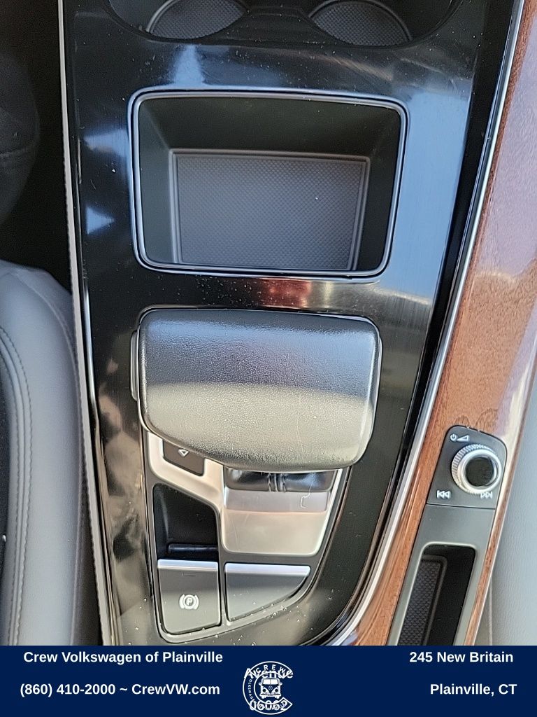 2022 Audi A4 Premium Plus - Photo 9