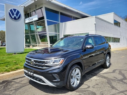2022 Volkswagen Atlas 2.0T SE w/Technology SUV
