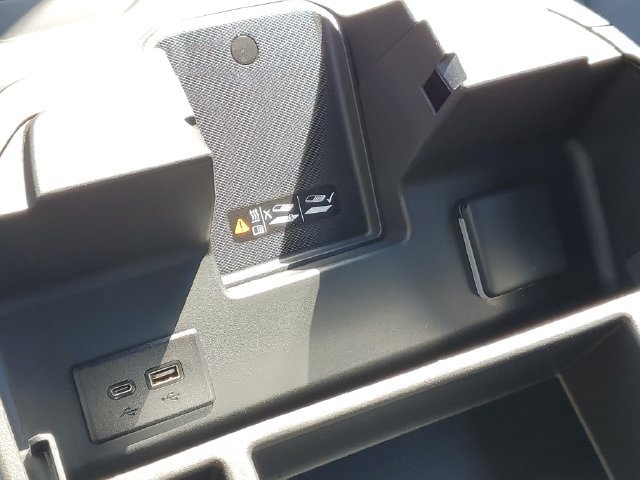 2026 GMC Sierra 1500 AT4 - Photo 32