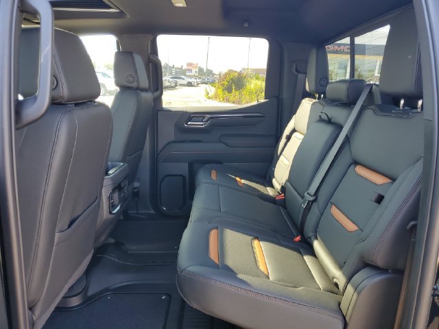 2026 GMC Sierra 1500 AT4 - Photo 15