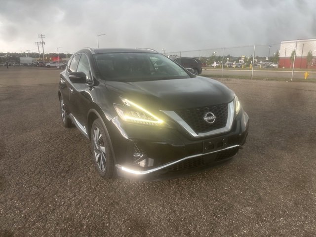 2023 Nissan Murano SL photo 2