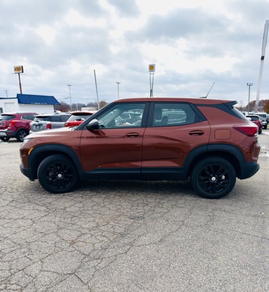 Used 2021 Chevrolet Trailblazer LS SUV