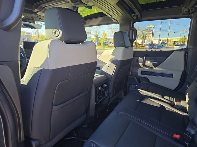 2026 GMC HUMMER EV 2X - Photo 31