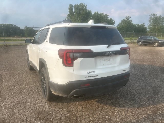 2023 Gmc Acadia SLE photo 4