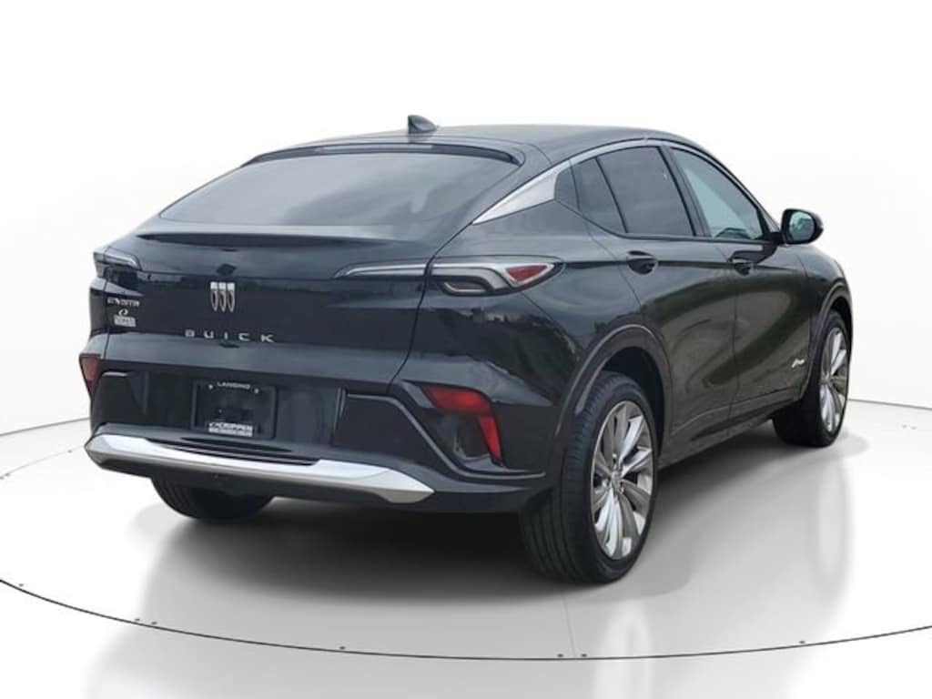 Used 2025 Buick Envista Avenir SUV