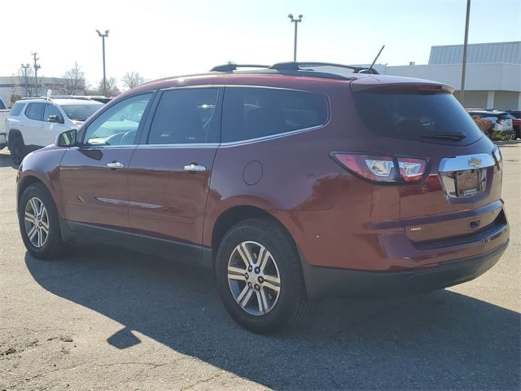 Used 2015 Chevrolet Traverse LT SUV
