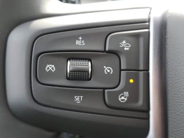2026 GMC Sierra 1500 SLT - Photo 11