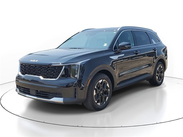 2024 Kia Sorento S photo 2