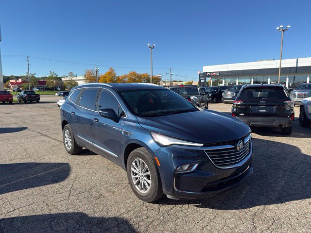 2024 Buick Enclave Essence