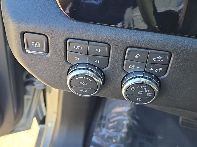 2026 GMC Sierra 2500HD SLT - Photo 8