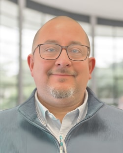 Staff member Scott Vasquez from ID_63cf7330de8e