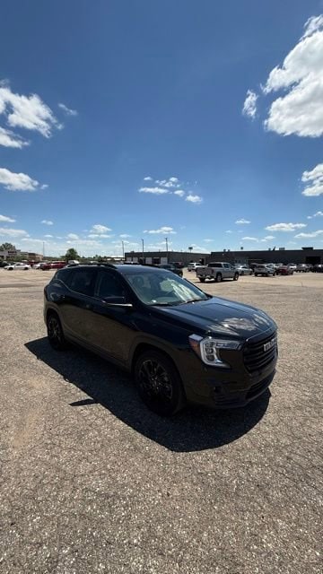 2023 GMC Terrain SLT AWD's photo