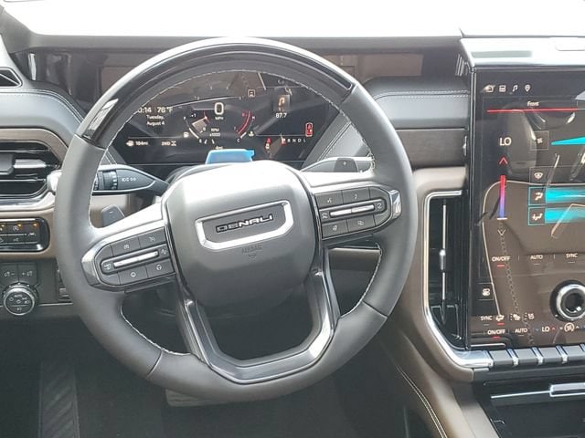 2026 GMC Yukon Denali Ultimate - Photo 28
