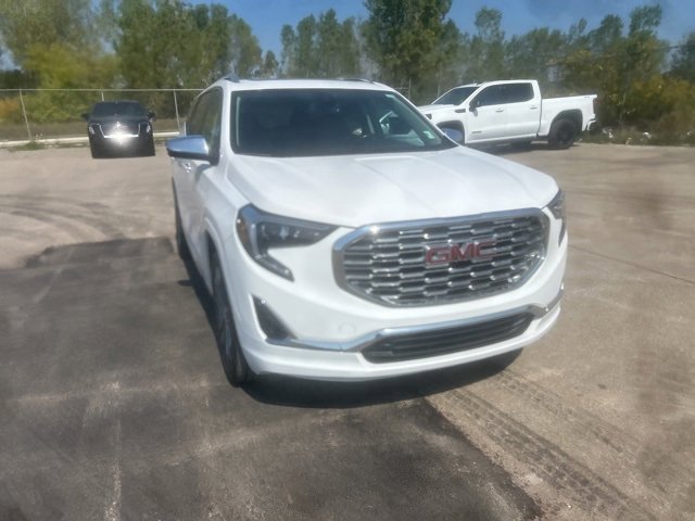 2019 Gmc Terrain Denali photo 2