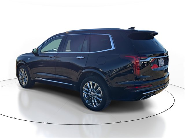 2022 Cadillac XT6 Luxury photo 3