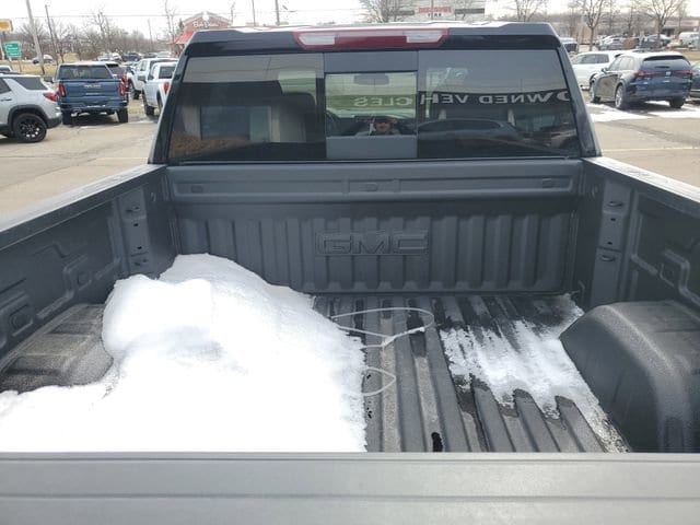 2026 GMC Sierra 1500 SLT - Photo 32