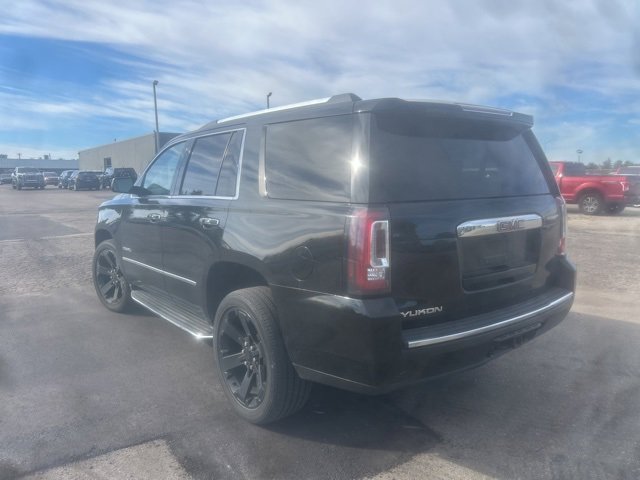 2017 Gmc Yukon Denali photo 3