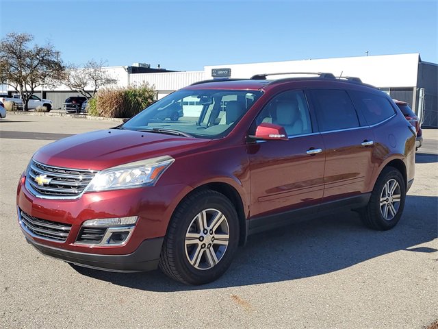Used 2015 Chevrolet Traverse 2LT with VIN 1GNKVHKD3FJ220607 for sale in Lansing, MI