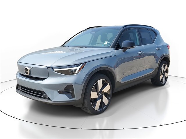 2023 Volvo XC40 Recharge Ultimate photo 2