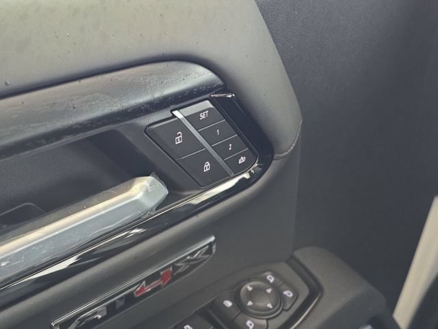 2026 GMC Sierra 1500 AT4X - Photo 23