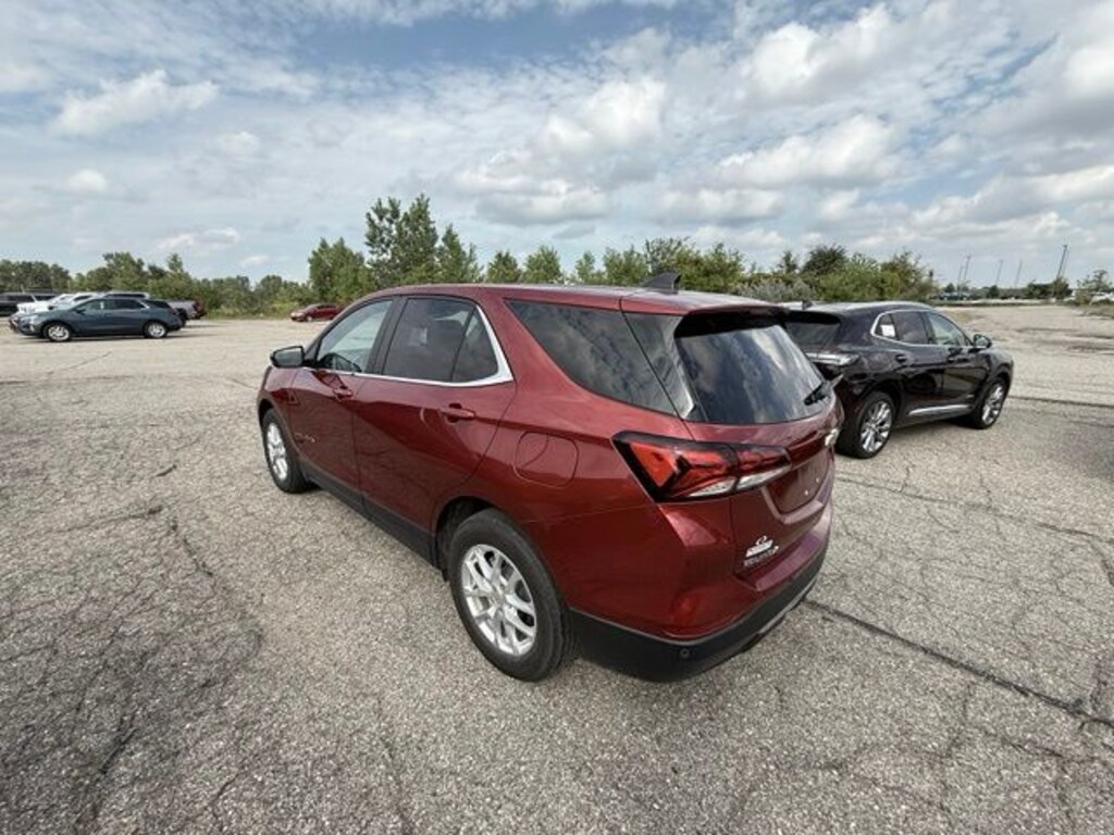 Used 2024 Chevrolet Equinox LT w/1LT SUV