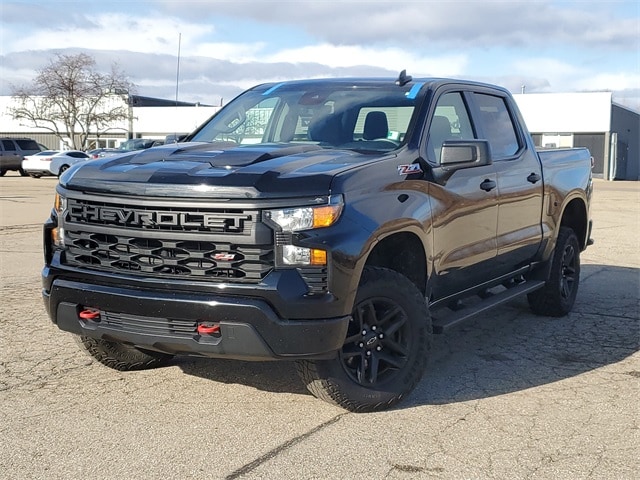 2023 Chevrolet Silverado LT's photo