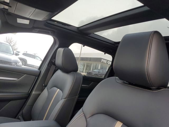 2026 Mazda CX-90 Premium Plus Package - Photo 6