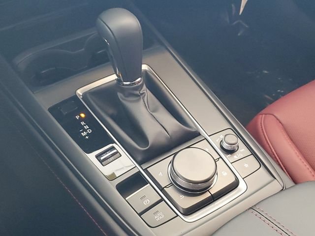 2026 Mazda CX-30 Carbon Edition - Photo 19