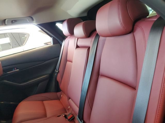 2026 Mazda CX-30 Carbon Edition - Photo 29