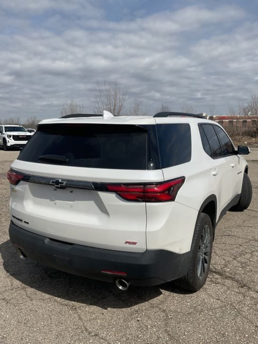 Used 2023 Chevrolet Traverse RS SUV