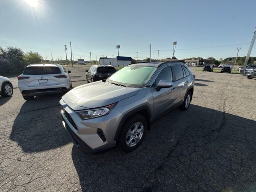 Used 2020 Toyota RAV4 XLE SUV