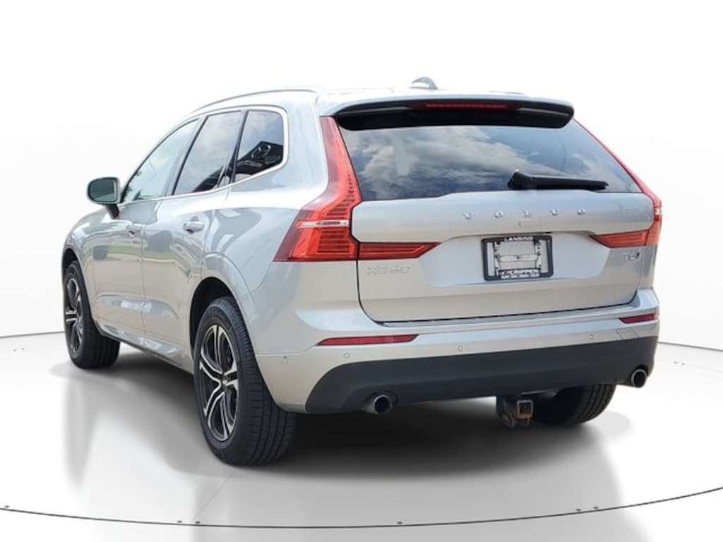 Used 2018 Volvo XC60 T6 AWD Momentum SUV