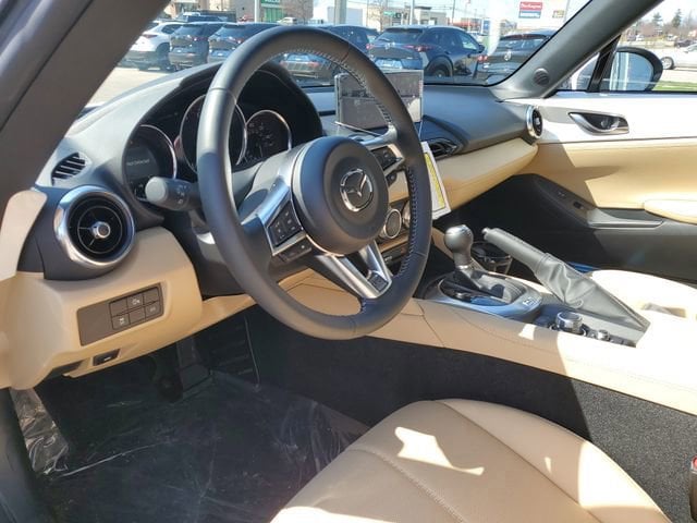 2026 Mazda MX-5 GT - Photo 7