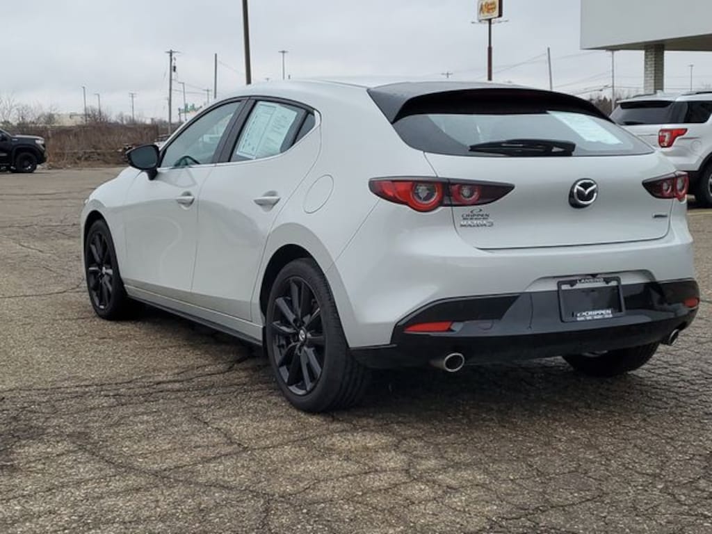 Certified 2025 Mazda Mazda3 Hatchback 2.5 S Select Sport Hatchback