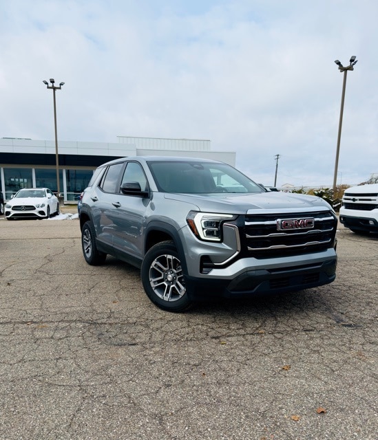 2025 GMC Terrain Elevation's photo