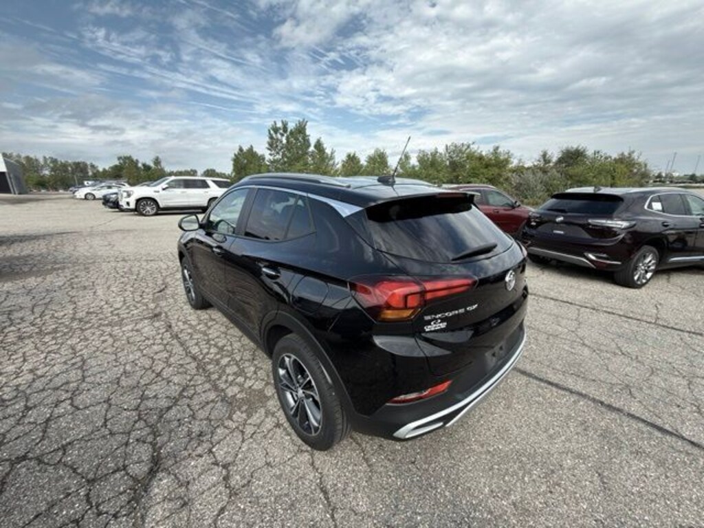 Used 2023 Buick Encore GX Select SUV